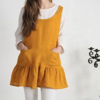 Robe tablier courte en lin à volant IGUACU