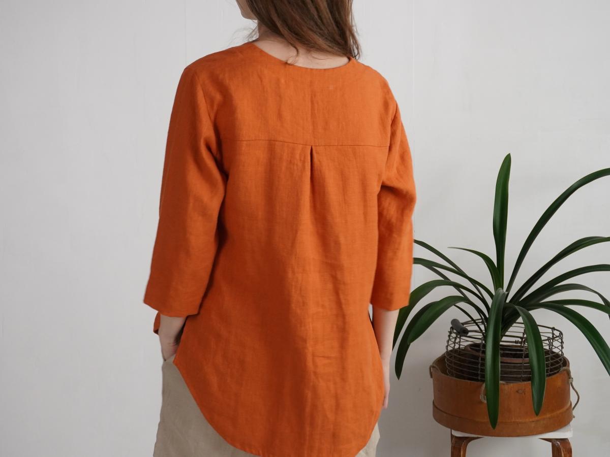 Blouse en lin boutonnée à dos allongé DARYA