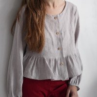 Blouse courte en lin, boutons et volant NARVA