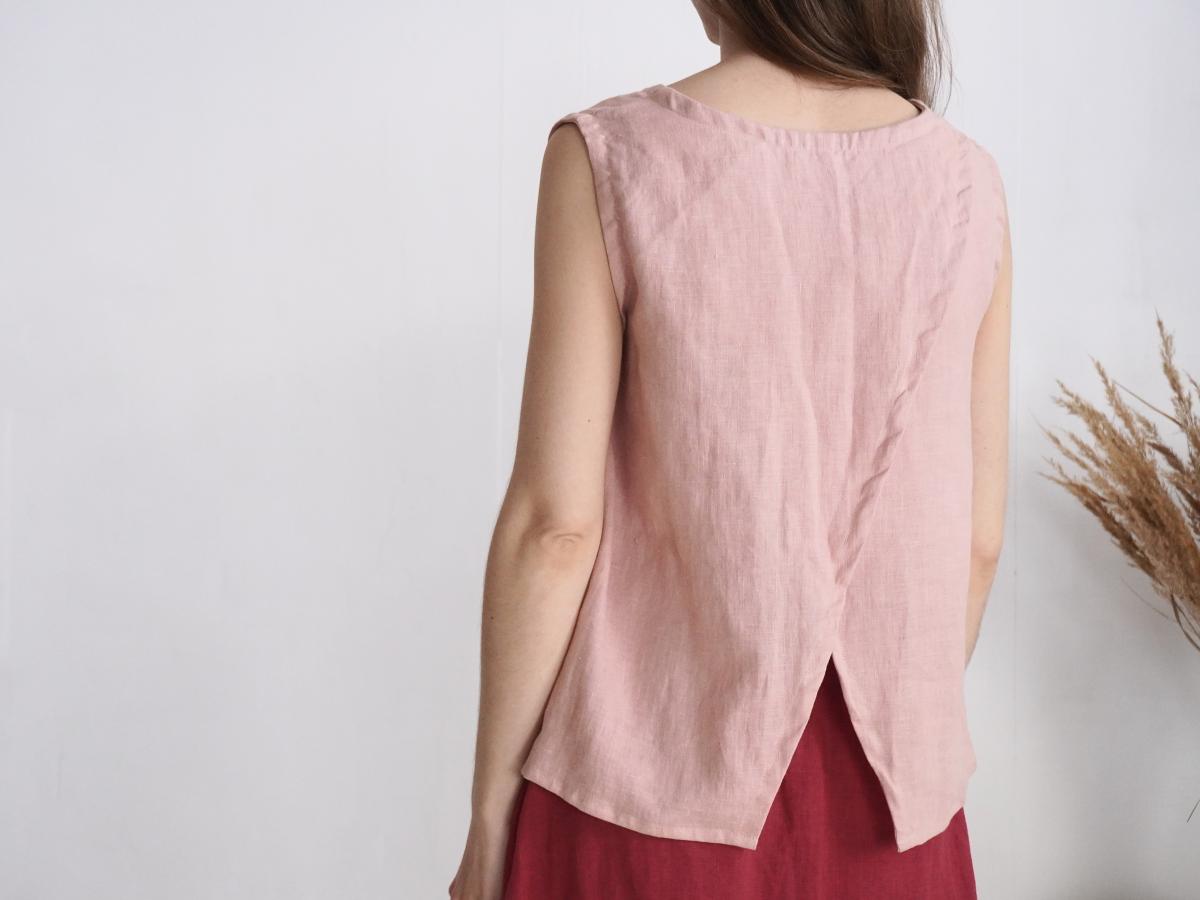 Blouse en lin sans manches fendue au dos UELE