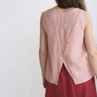 Blouse en lin sans manches fendue au dos UELE