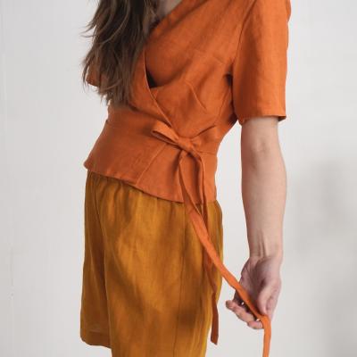 Blouse cache-cœur courte en lin CHURC