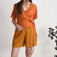 Blouse cache-cœur courte en lin CHURC