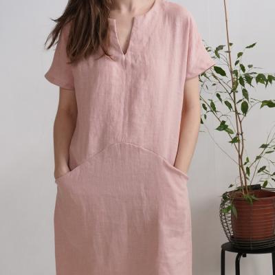 Robe de demoiselle d’honneur midi en lin à col V et poches INDUS