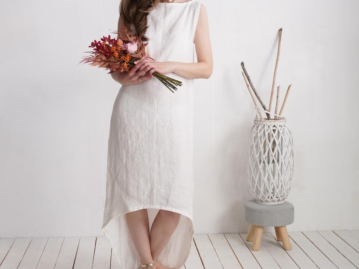 Robe de mariée longue en lin à dos allongé PEARL