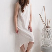 Robe de mariée longue en lin à dos allongé PEARL