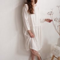 Robe de mariée midi en lin à manches longues URUGUAY