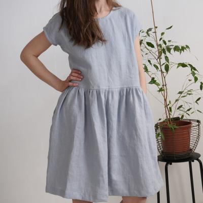 Robe de demoiselle d’honneur midi en lin à taille froncée YUKON