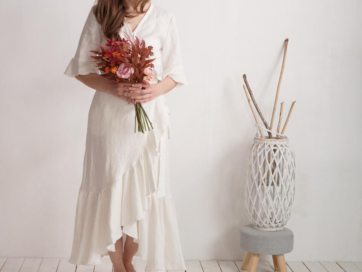 Robe de mariée longue portefeuille en lin à volants BRAZOS