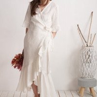 Robe de mariée longue portefeuille en lin à volants BRAZOS