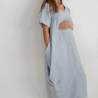 Robe boule ample de grossesse en lin à col V BELAYA