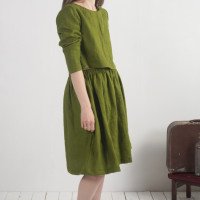 Ensemble en lin GODAVARI et MAGDALENA, blouse courte et jupe