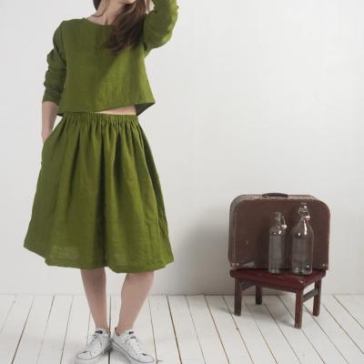 Ensemble en lin GODAVARI et MAGDALENA, blouse courte et jupe