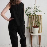 Ensemble en lin KASAI et THAMES, haut et pantalon fuselé