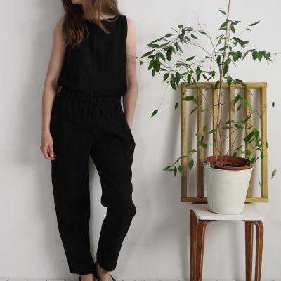 Ensemble en lin KASAI et THAMES, haut et pantalon fuselé