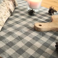 Chemin de table rustique en lin pour les fêtes