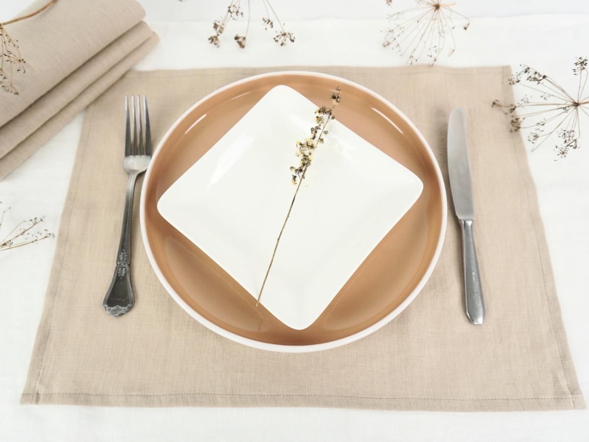 Ensemble de sets de table en lin naturel