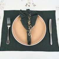 Serviettes de table en lin confectionnées à la main