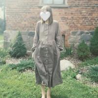 Photo de Robe en lin boutonnée à manches longues GEORGINA partagée par Dina