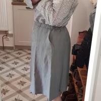 Photo de Jupe midi trapèze en lin COLUMBIA partagée par Antje