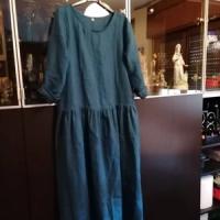 Photo de Robe longue en lin à manches longues MACKENZIE partagée par Khava