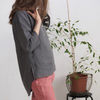 Blouse de grossesse en lin boutonnée à dos allongé DARYA