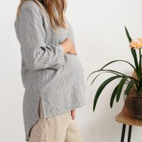 Blouse de grossesse en lin boutonnée à dos allongé DARYA
