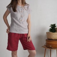 Blouse de grossesse et d’allaitement en lin boutonnée devant KAMA