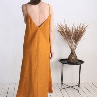 Robe longue en lin à dos en V YAMUNA