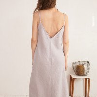 Robe longue en lin à dos en V YAMUNA