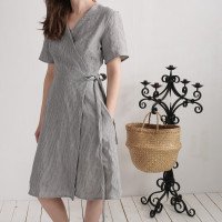 Robe de demoiselle d’honneur midi portefeuille en lin MISSOURI