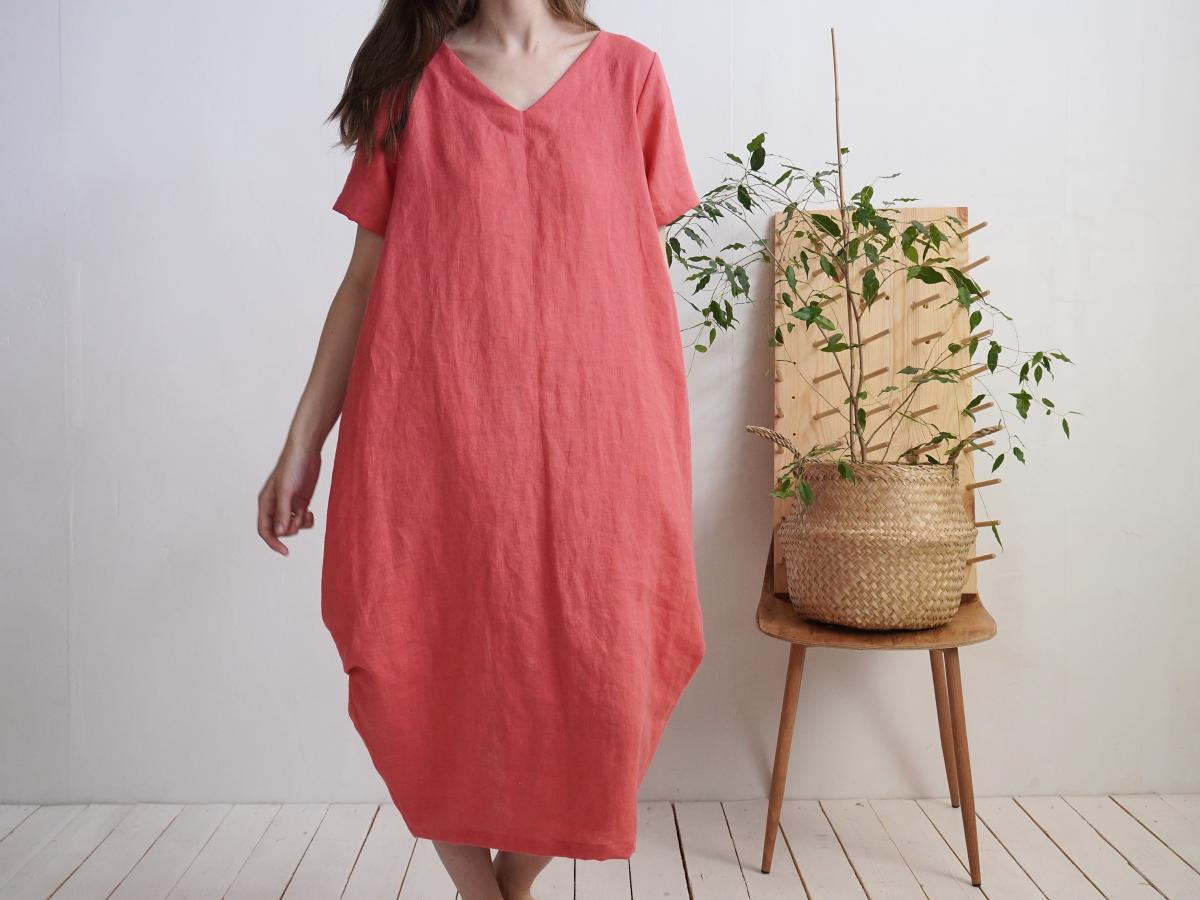 Robe boule ample en lin à col V BELAYA