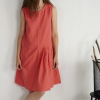 Robe asymétrique en lin sans manches MADREDE