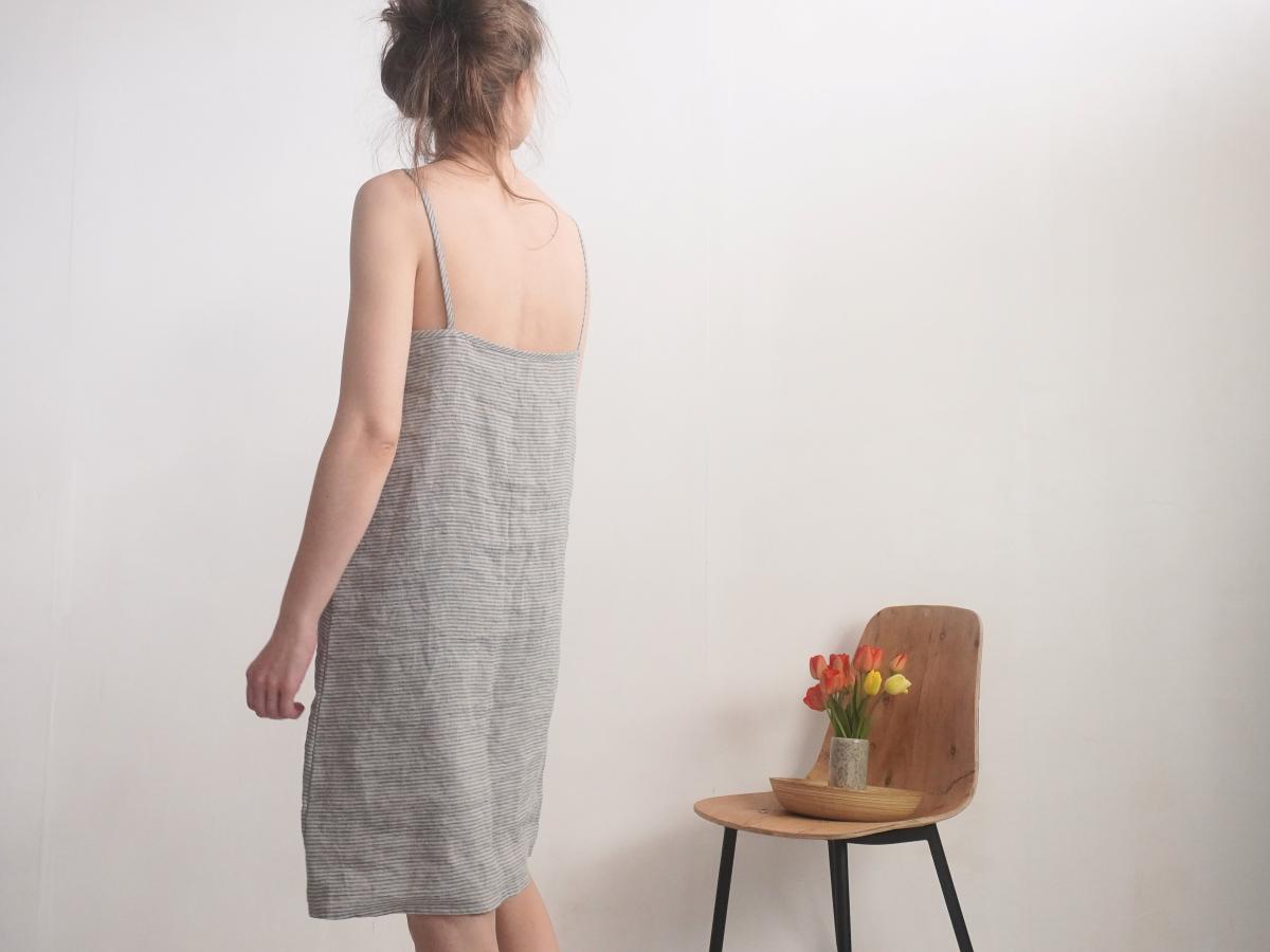 Robe midi en lin à fines bretelles PECOS