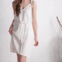 Robe d’été en lin à bretelles et ceinture OHIO