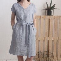 Robe en lin à col V et ceinture DARLING