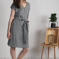 Robe en lin à col V et ceinture DARLING