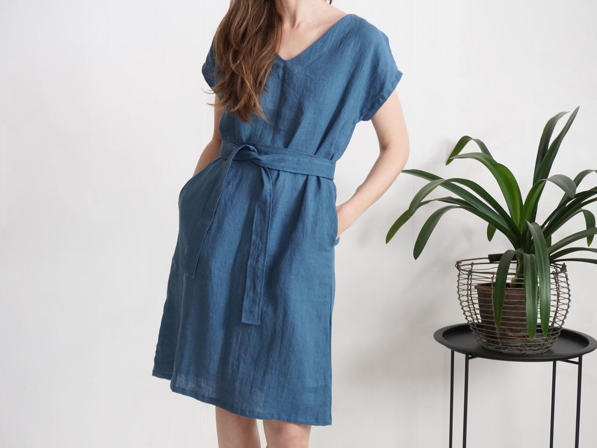 Robe en lin à col V et ceinture DARLING