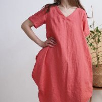 Robe boule ample en lin à col V BELAYA
