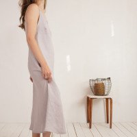 Robe longue en lin à dos en V YAMUNA