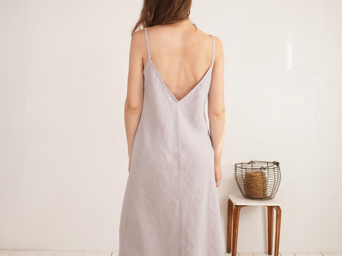 Robe longue en lin à dos en V YAMUNA