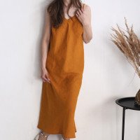 Robe longue en lin à dos en V YAMUNA